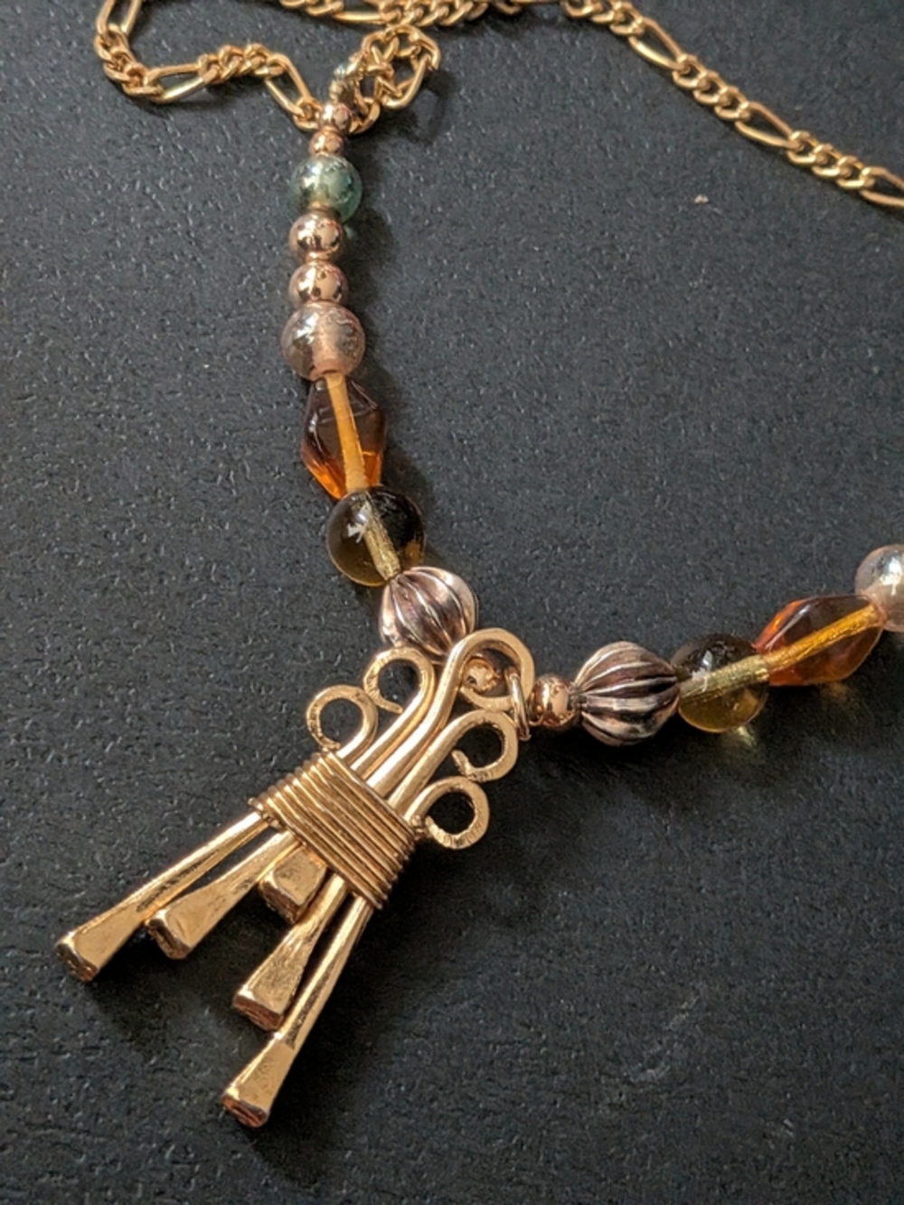 Vintage Horseshoe Nail Wire Wrapped Pendant Beaded Necklace Gold Tone